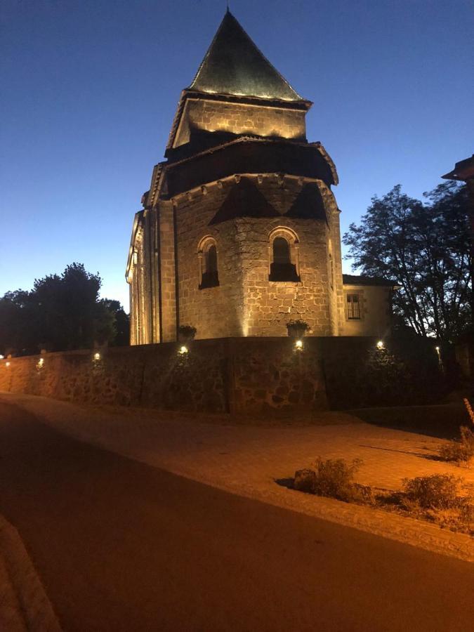 Gite Des Lavandes Oradour-Fanais Екстериор снимка